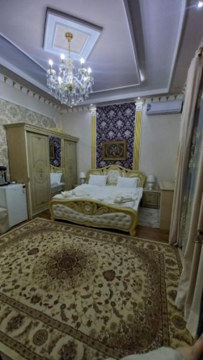 Hotel UYUT
